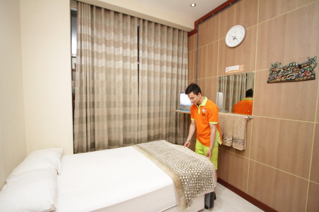 The Cabin Hotel Gandekan Джокякарта Екстериор снимка