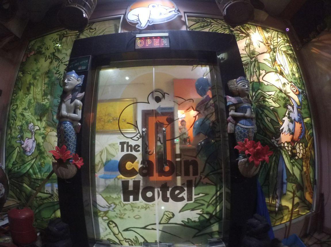 The Cabin Hotel Gandekan Джокякарта Екстериор снимка