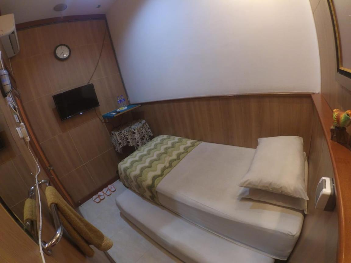 The Cabin Hotel Gandekan Джокякарта Екстериор снимка